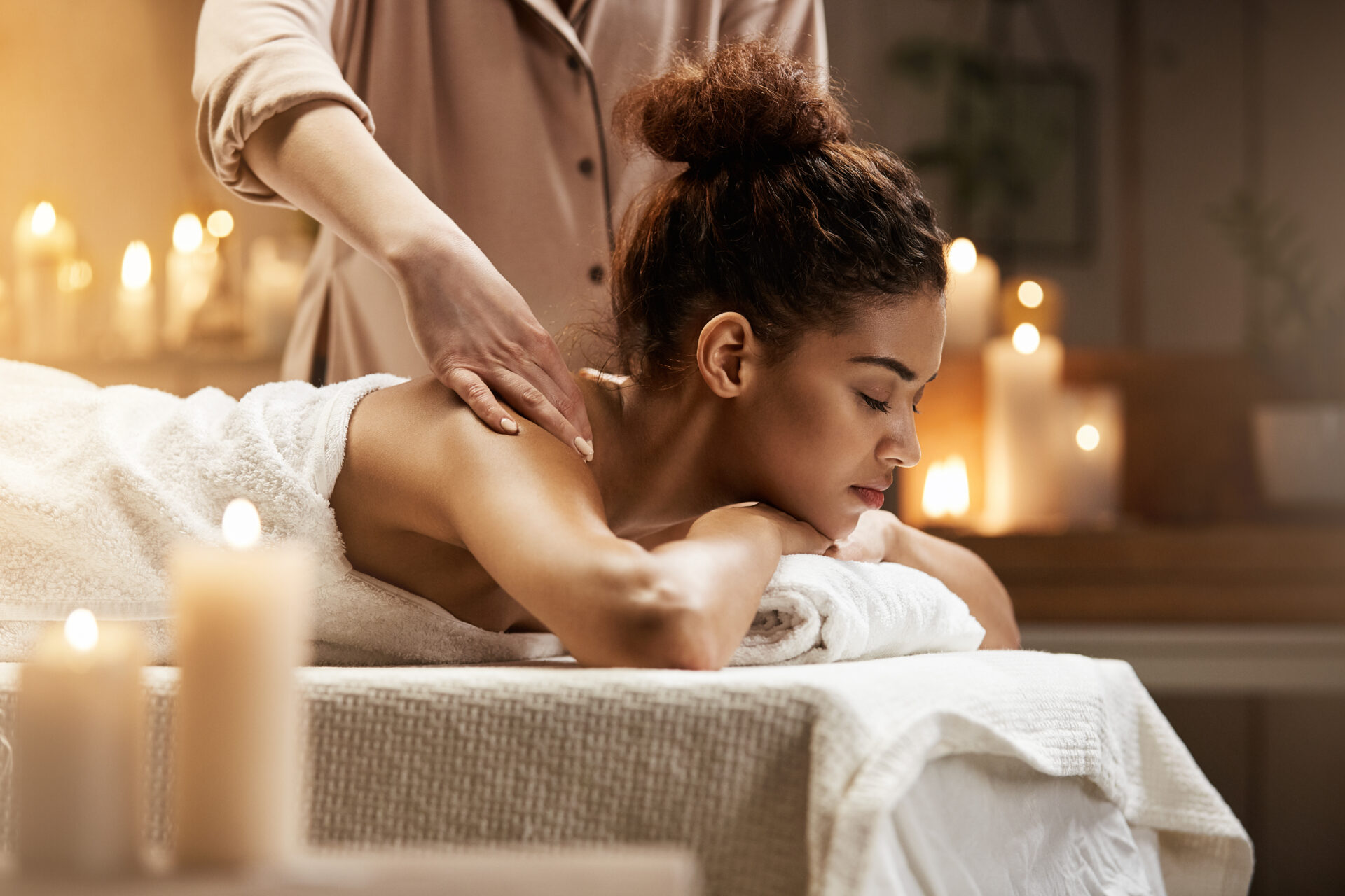 How to become a massage therapist