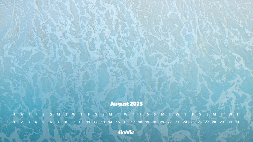 Beach calendar wallpaper - desktop