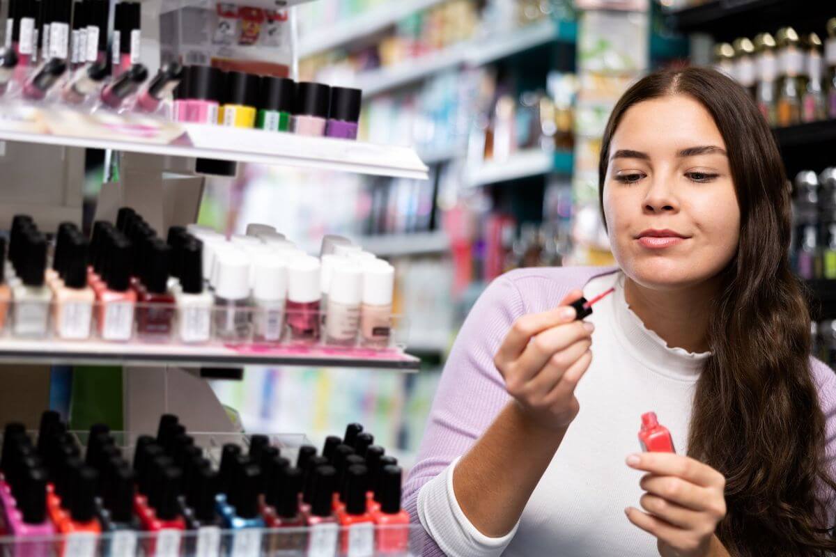 Inventory management mistakes for nail artists